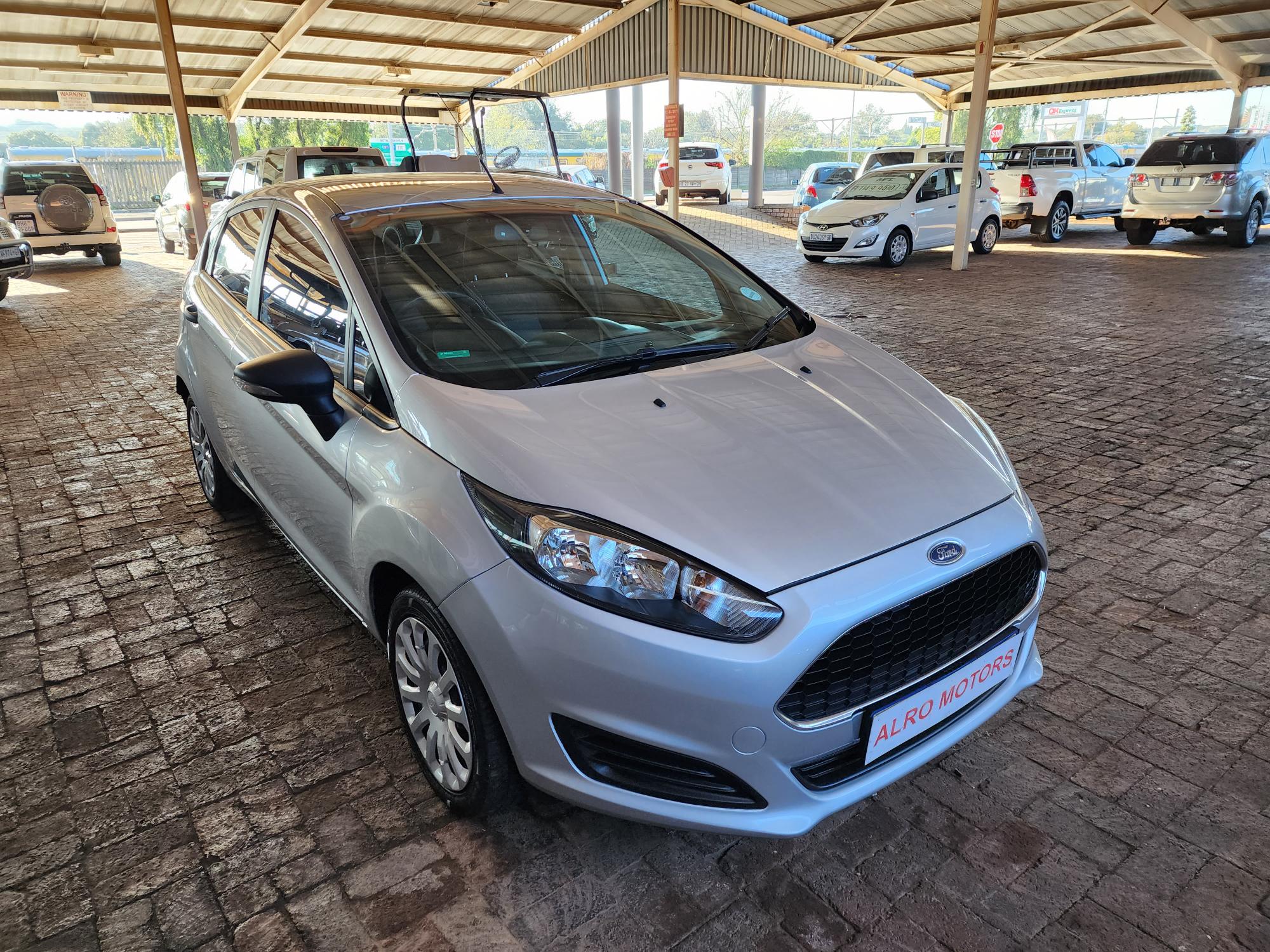 2017 FORD FIESTA 1.4 AMBIENTE 5 Dr full
