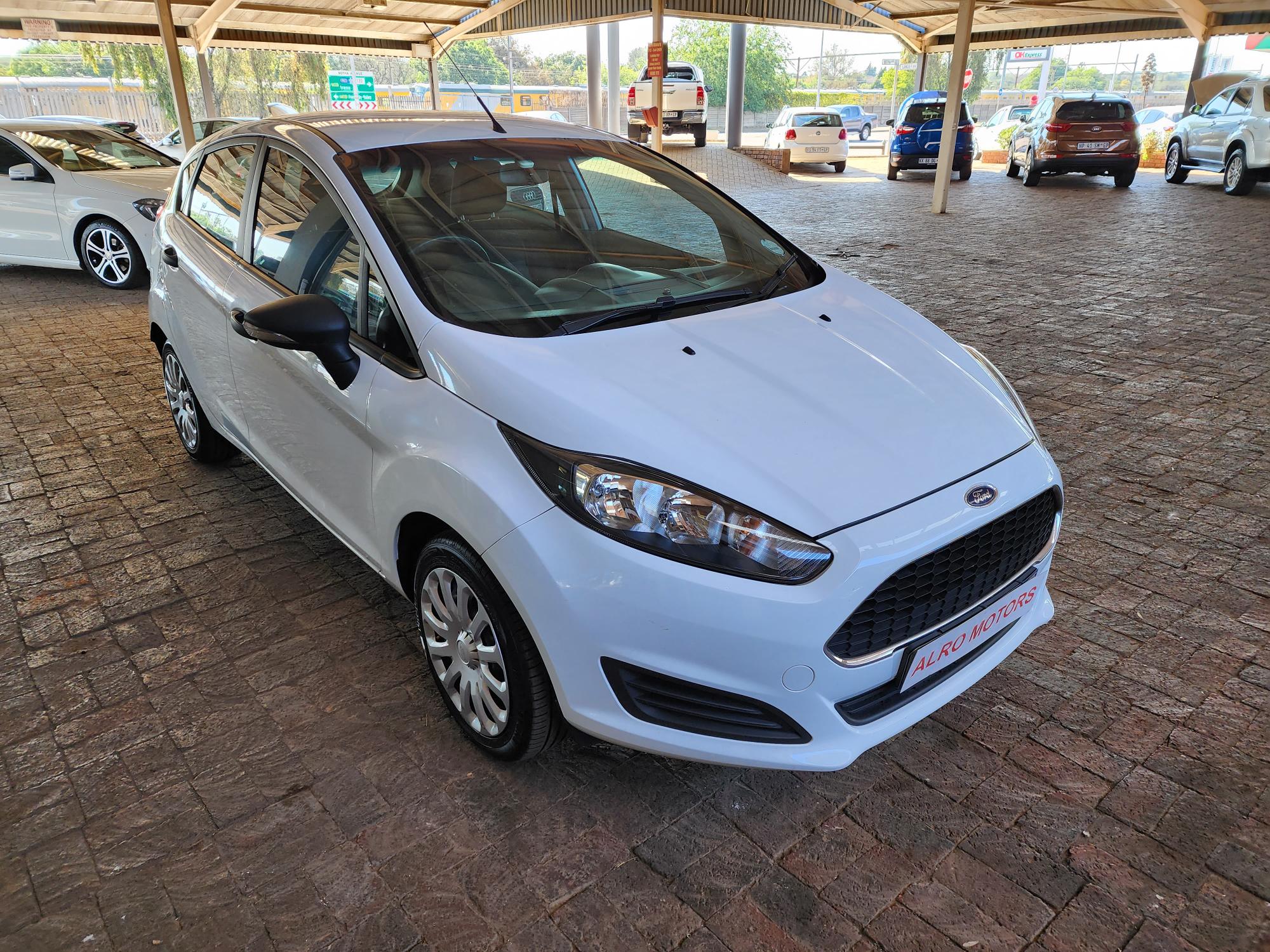 2016 FORD FIESTA 1.0 ECOBOOST AMBIENTE 5 DR full