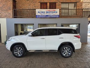 2016 TOYOTA FORTUNER 2.8 GD-6 4X4 A/T
