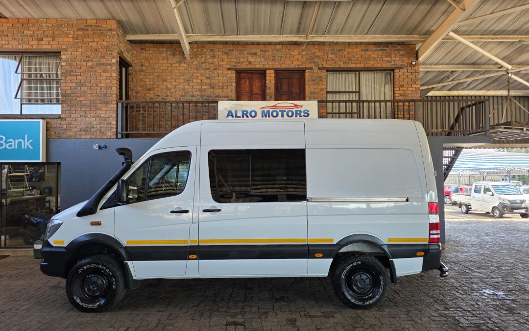 2016 MERCEDES BENZ SPRINTER 319 CDi  P/V AWD A/T