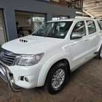 2014 TOYOTA HILUX 3.0 D-4D RAIDER R/B A/T P/U D/C full