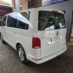 2022 VOLKSWAGEN T6.1 KOMBI 2.0 TDi DSG 110KW TREND full