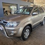 2008 TOYOTA FORTUNER 4.0 V6 A/T 4X4 full