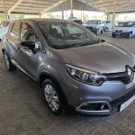 2017 RENAULT CAPTURE 900T EXPRESSION 5DR (66kw) full