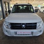 2012 MITSUBISHI PAJERO 3.2 Di-DC GLX LWB A/T full